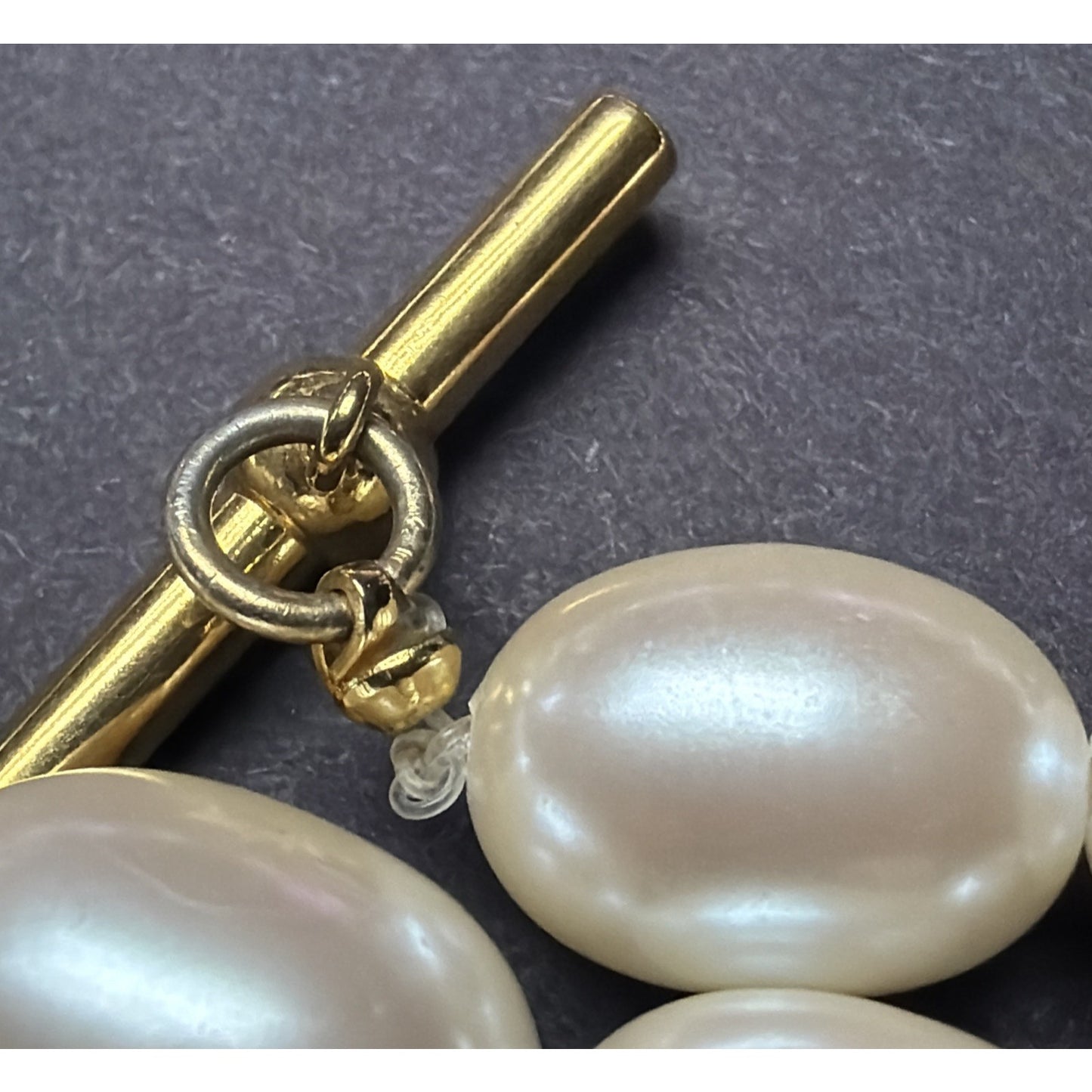 Vintage Large Chunky Faux Pearl Necklace Choker Toggle