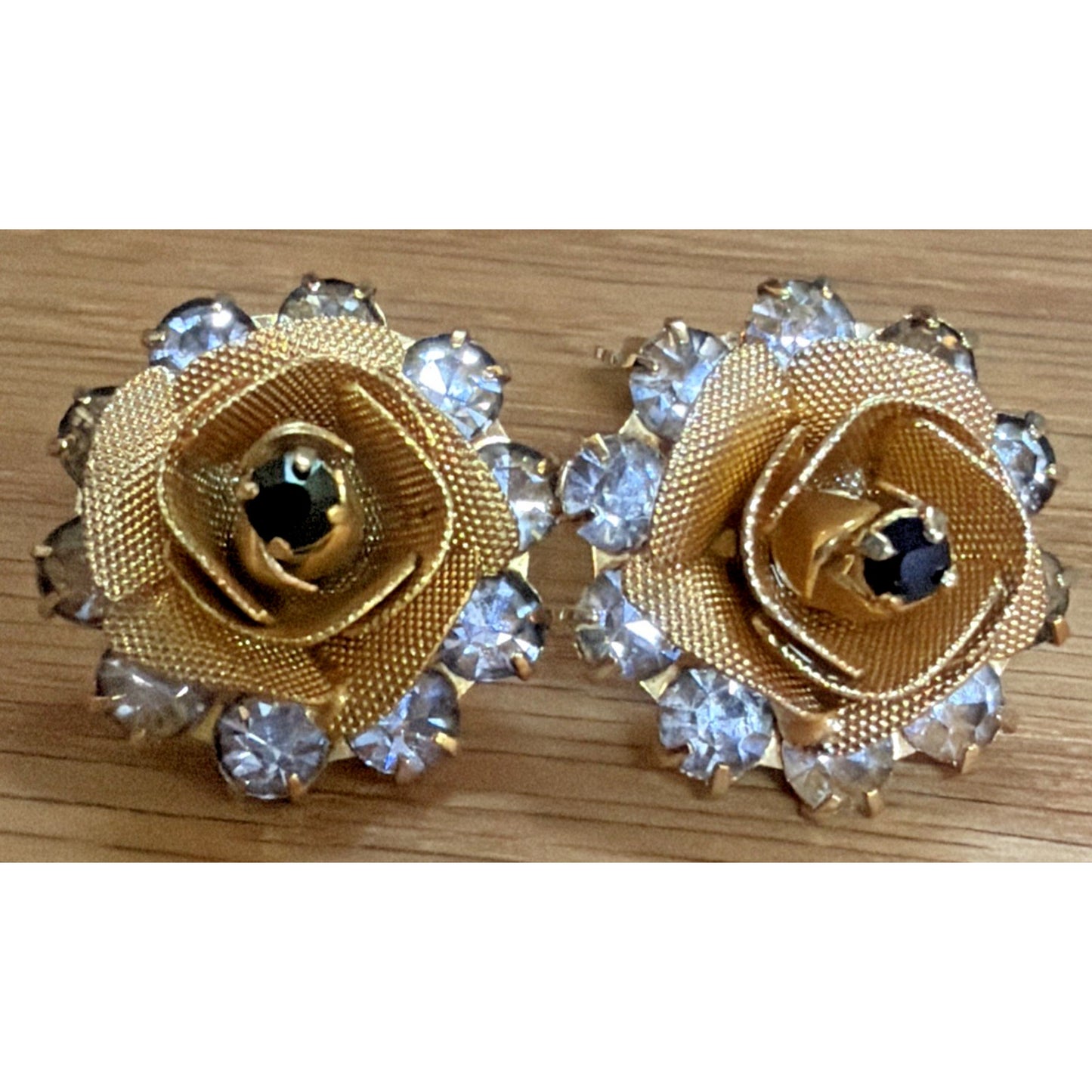 Vintage Rose Rosette Gold Tone Flower Clip On Earrings Black Clear Rhinestones