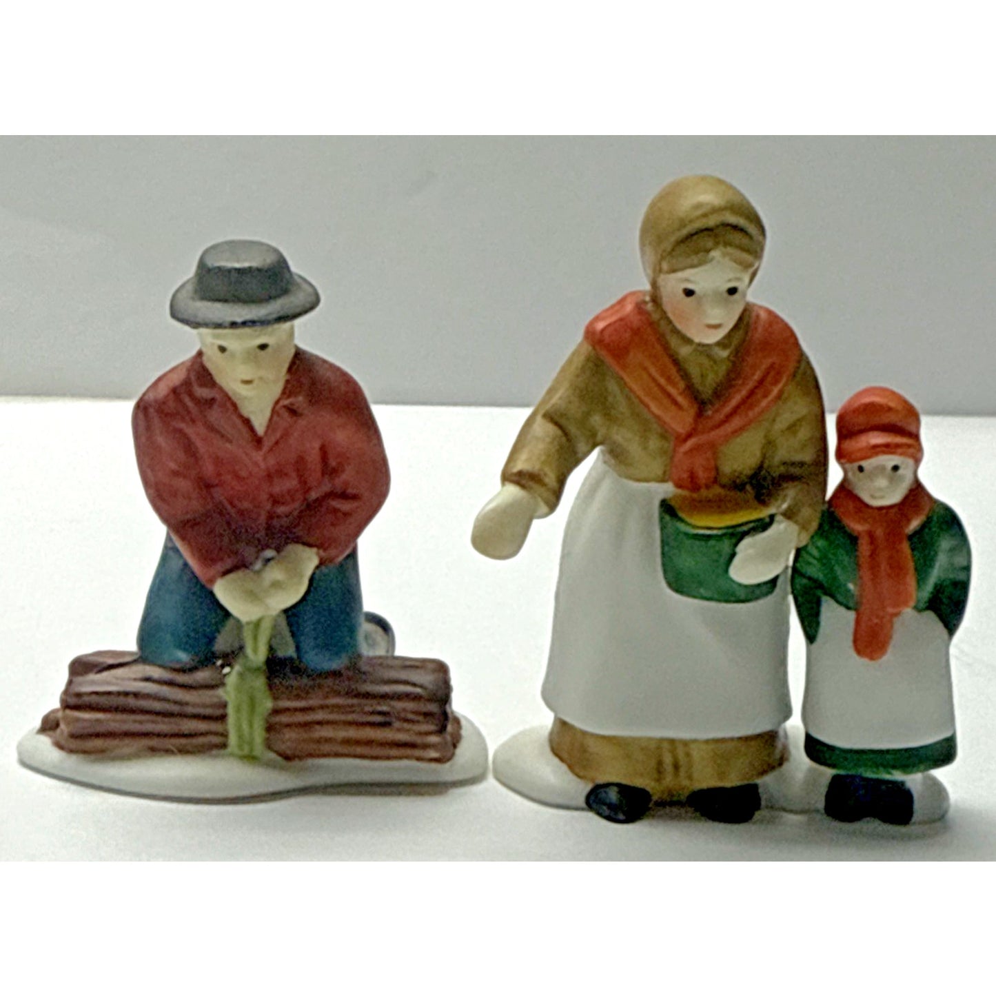 Vintage Lot of 5 Department 56 Heritage Village Farm People and Animals No Box