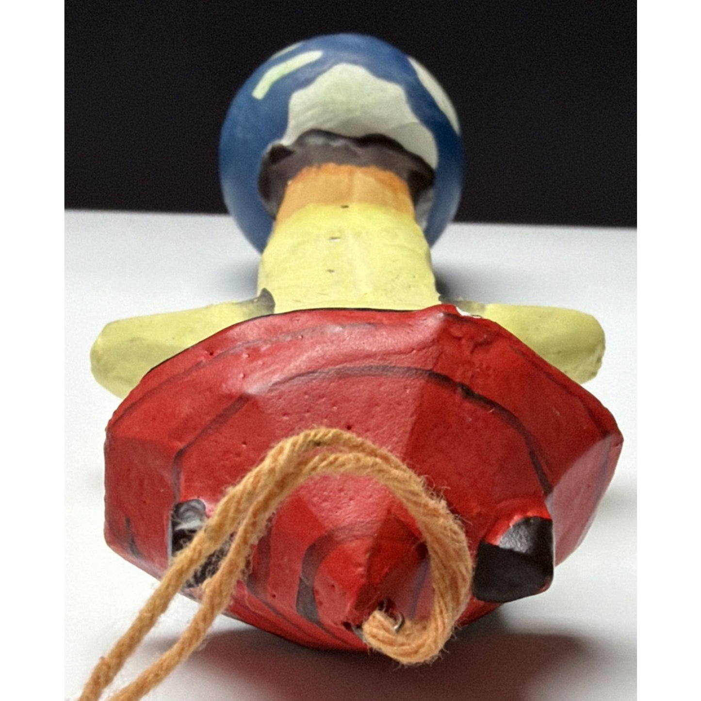 Folk Art Namaste Zen Cat Ornament Standing World Ball Plaster Hand Painted Read