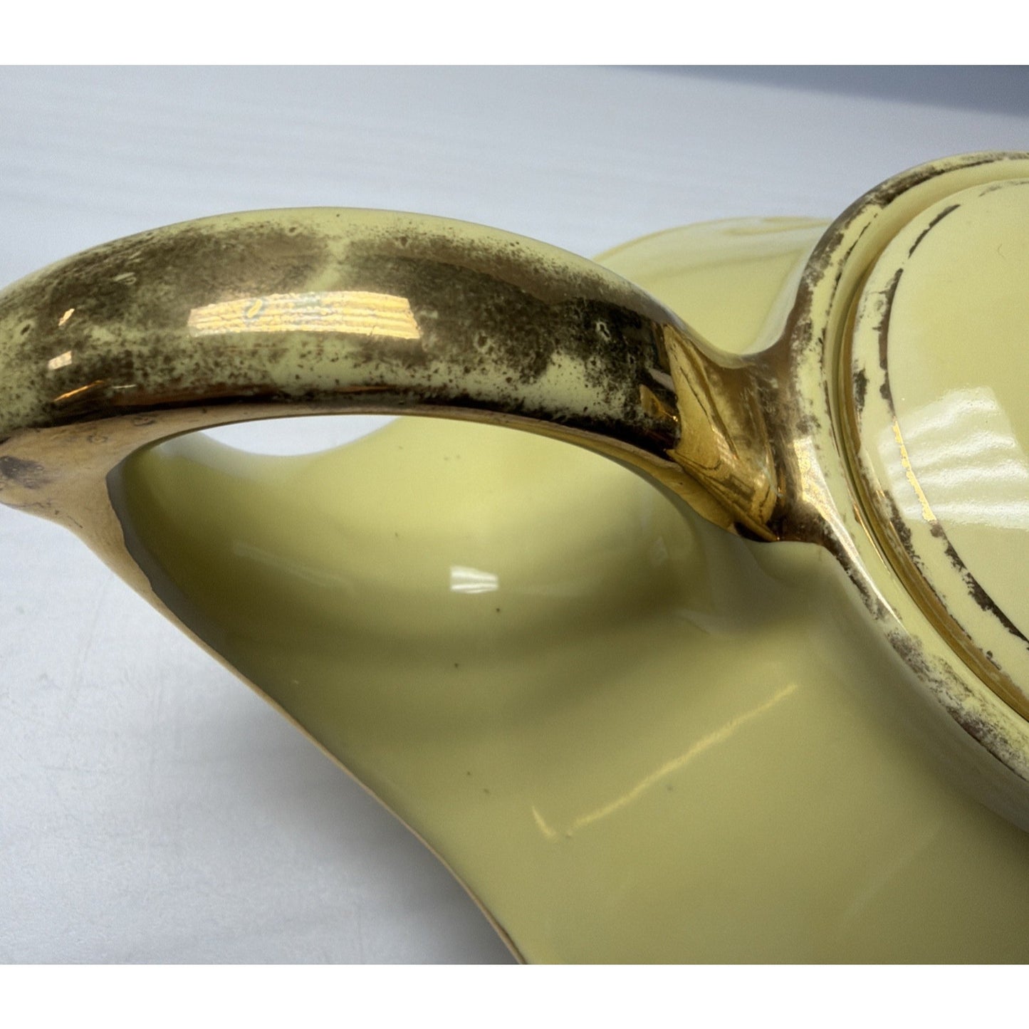 Vintage Homer Laughlin Teapot 22kt Gold Yellow Alladin Genie Ceramic Pearl China