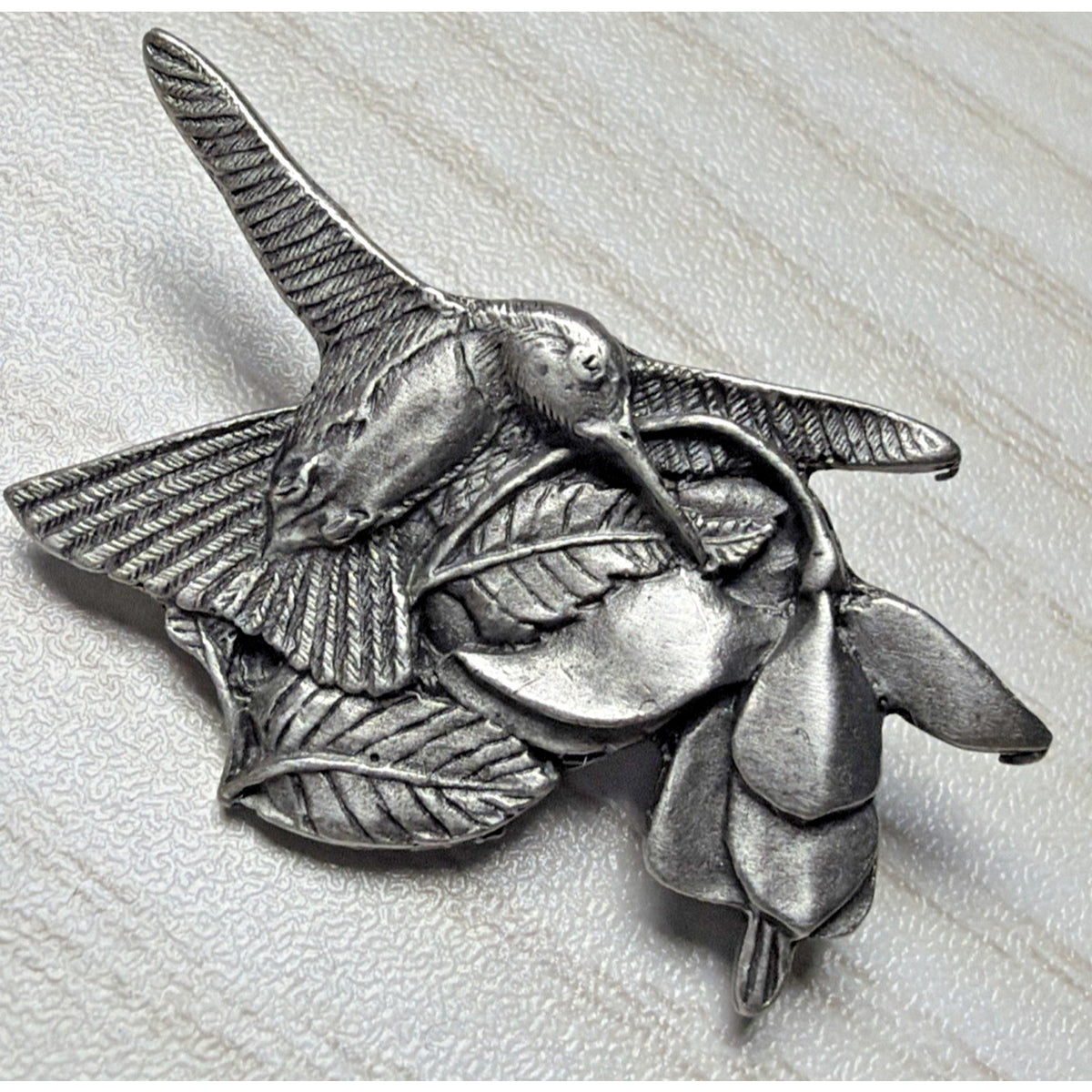 Vintage Birds and Blooms Pewter Pin Hummingbird Brooch 1995 1996 Premier Edition