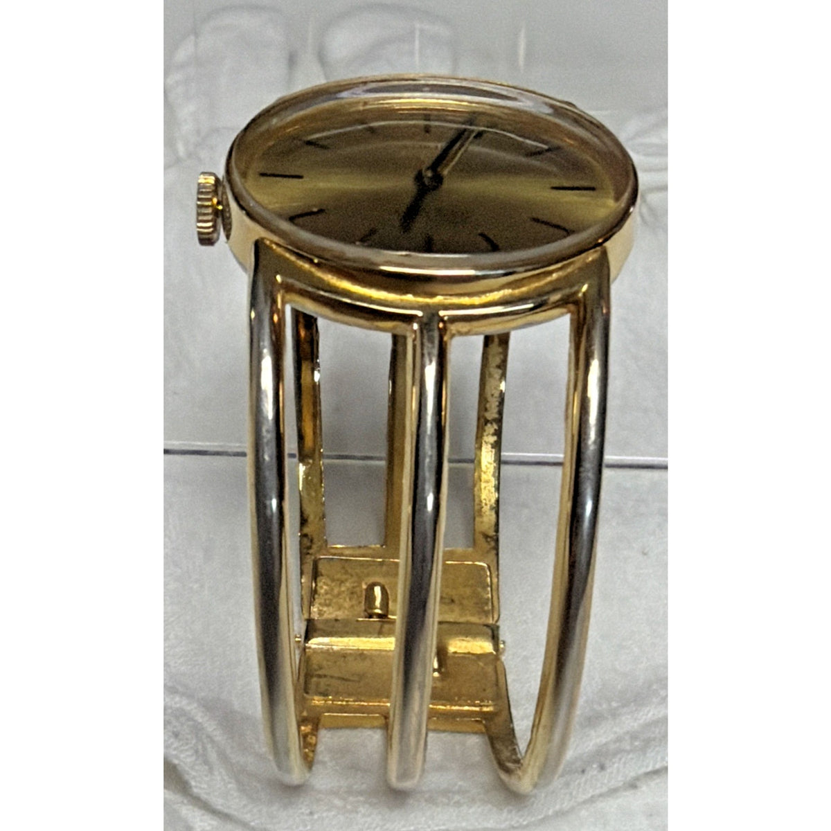Vintage Royal Dynasty 17 Jewels Watch Cuff Bracelet Gold Tone Works