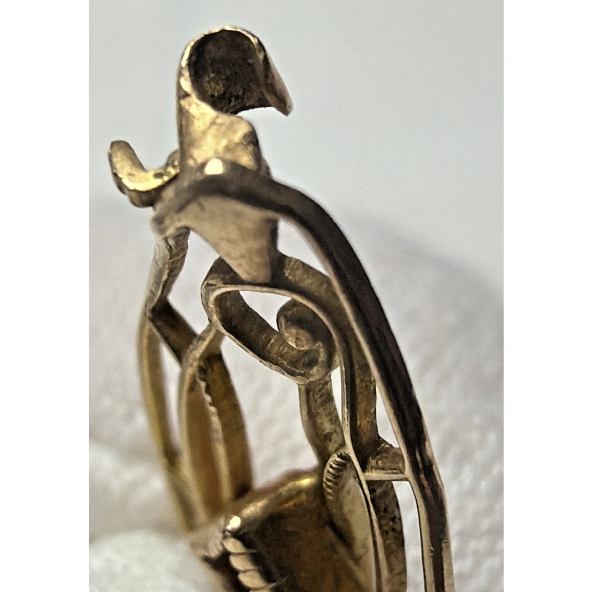 Art Nouveau 10K Yellow Gold Ornate Bar Pin As Is